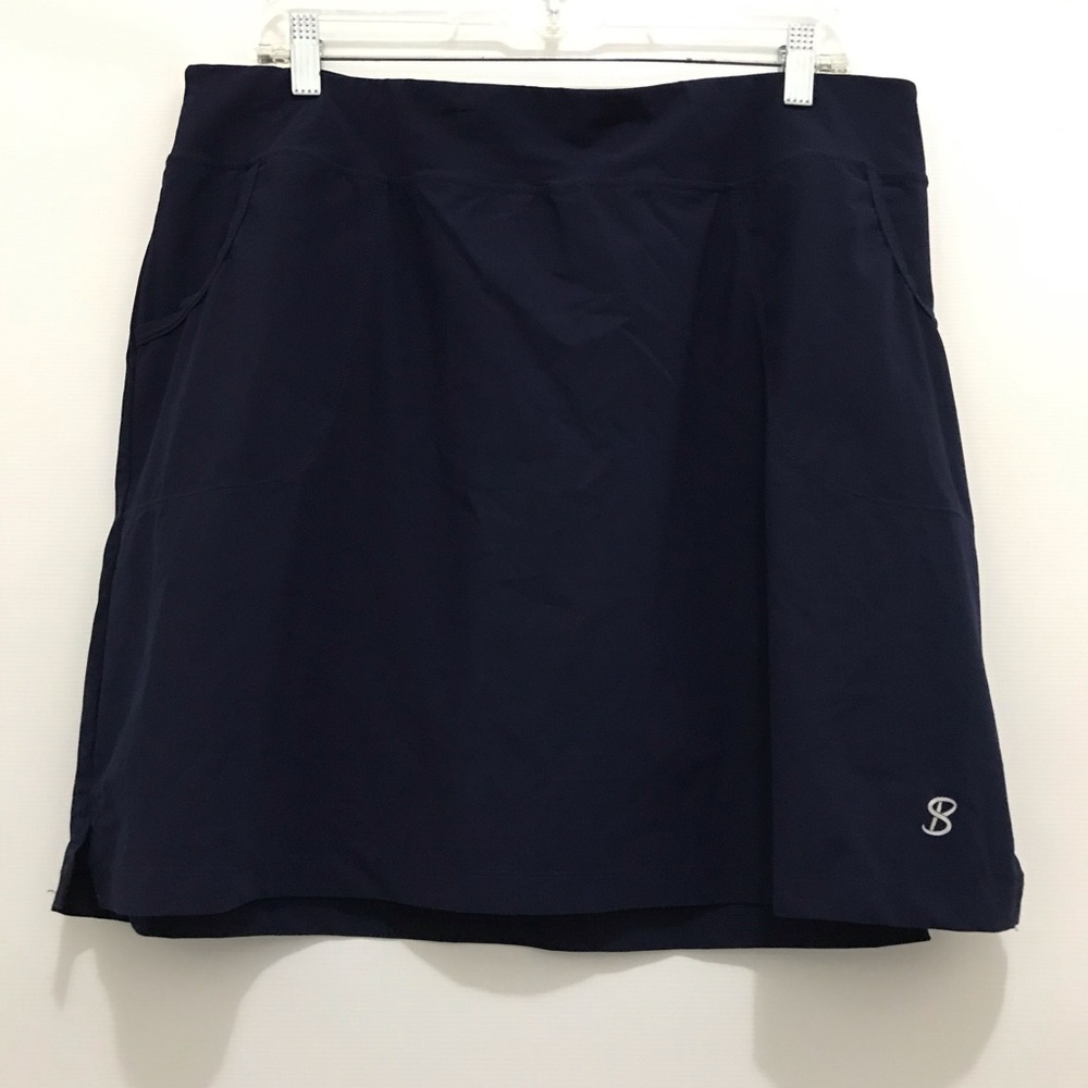 Sofibella Women's 18” Skort Size 1X